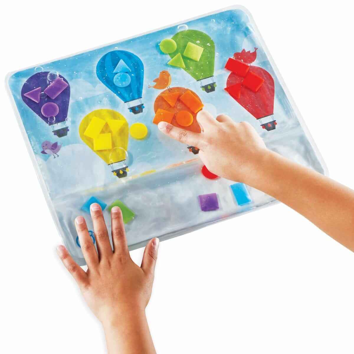 Learning Resources - Plateau sensoriel " Couleurs et Formes" - couleurs, formes, motricité fine, sensoriel, toucher, vue