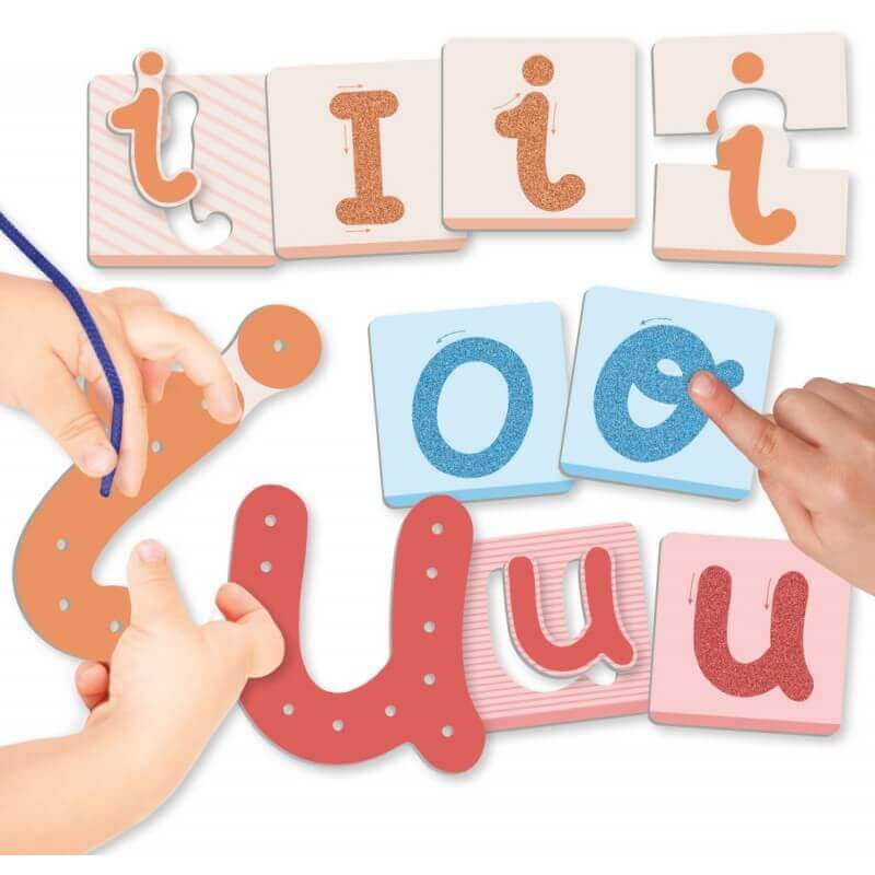 Akros - Le Défi des voyelles - La Découverte de l'Alphabet, Les voyelles, motricité fine, sensoriel