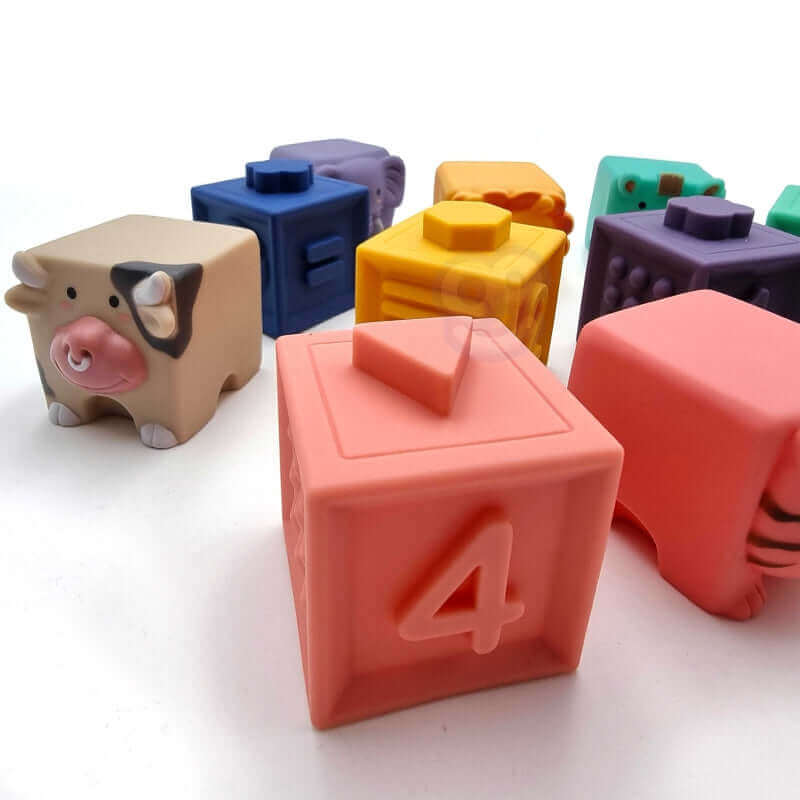 Woopie - Cubes sensoriels à empiler - A partir de 6 mois - animaux, couleurs, cubes, multi sensoriels